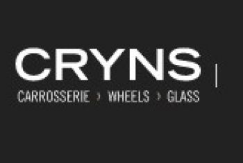 Christophe Van Hecke neemt de fakkel over van Johan Van Deursen en wordt nieuwe CEO van Cryns Carrosserie Center.